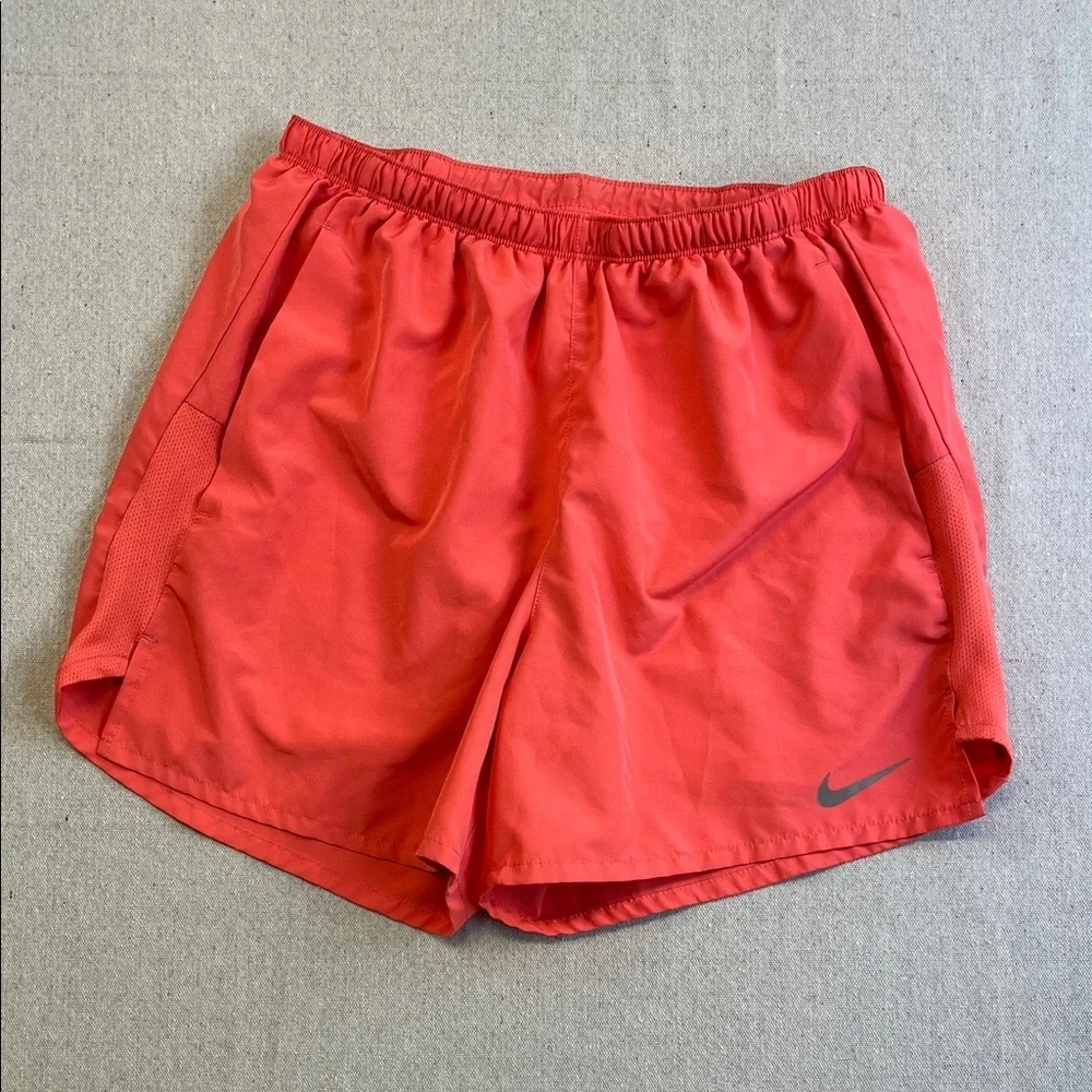 Nike Dri-FIT Running Shorts Women’s Medium Coral Pink Athletic Activewear